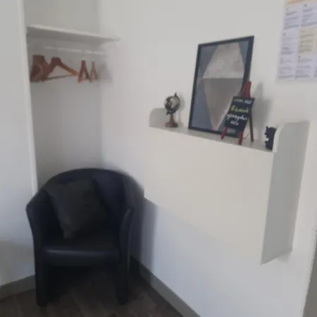 Les De L'auberge *